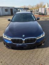 BMW 530i Touring Luxury AHK H/K,HUD,8 Fach - BMW 530 in Bochum