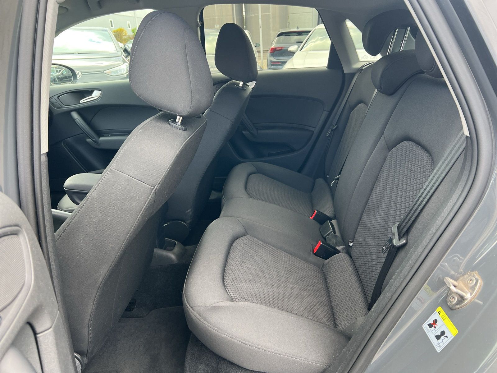Fahrzeugabbildung Audi A1 Sportback 1.0 TFSI S line XENON NAVI 18" ROTO