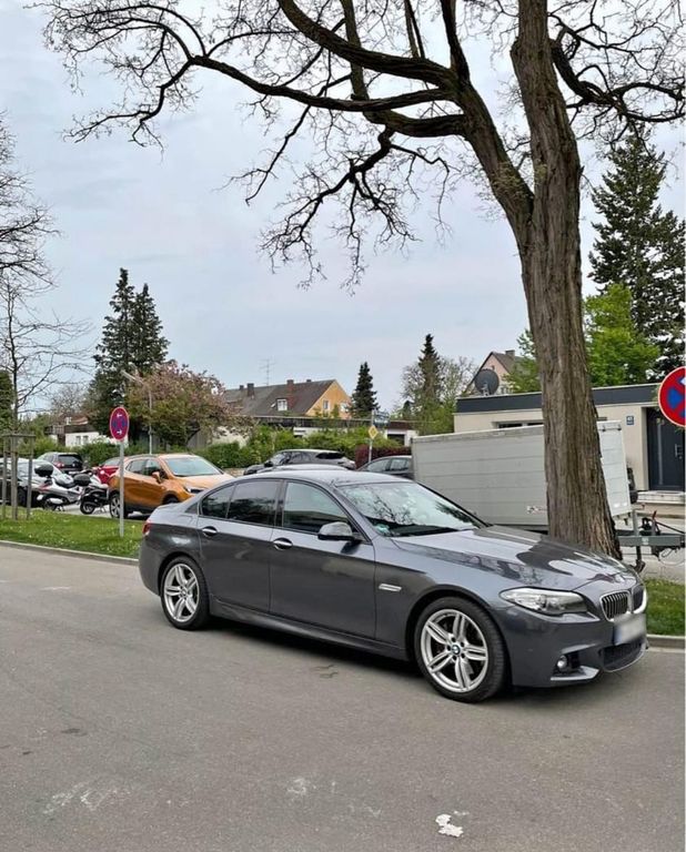 Image of BMW 530