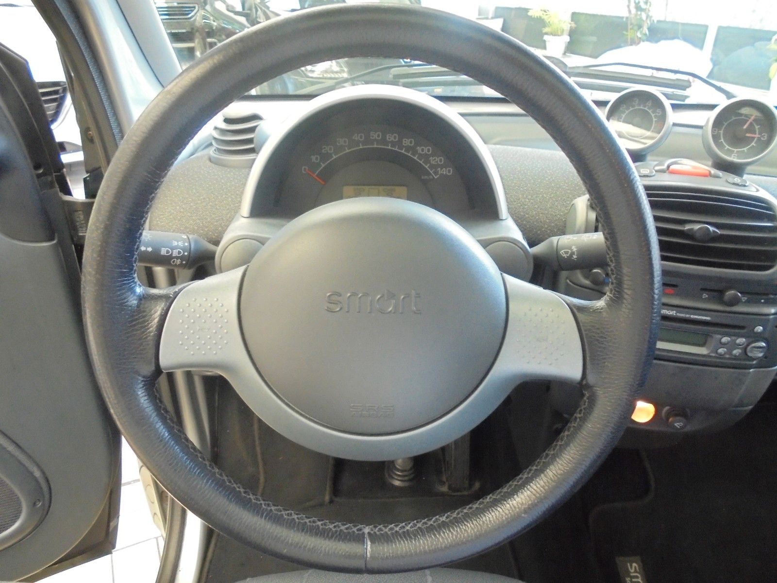 Fahrzeugabbildung Smart ForTwo Automatik/Klima/Panoramadach/Tüv neu/
