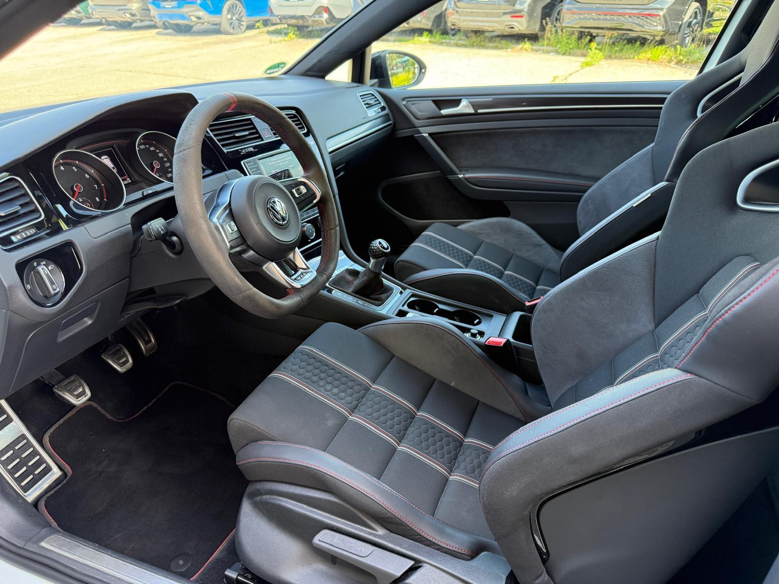 Volkswagen Golf GTI Clubsport S /ABT 370PS/19"/1of400 – 15