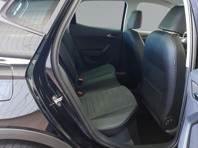 Fahrzeugabbildung Seat Arona Style 1.0TSI DSG SitzHz LED PDC Klimaaut.