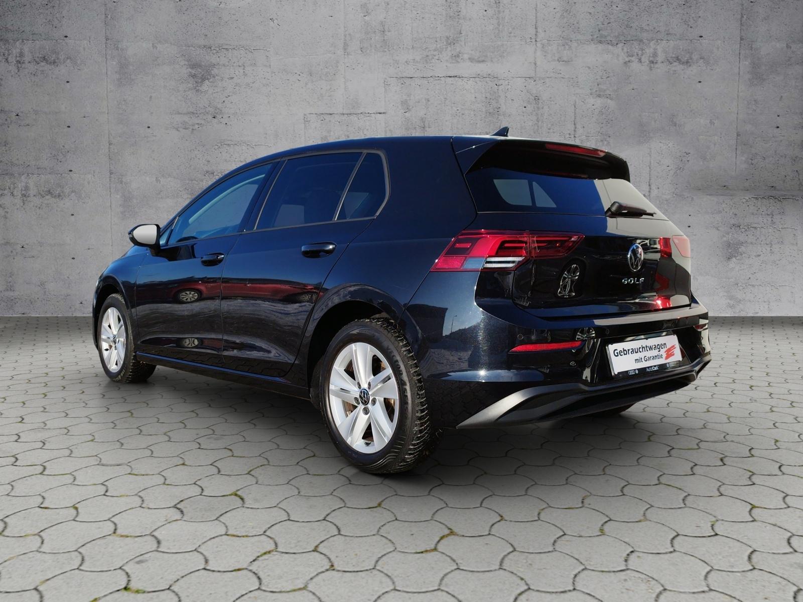 Volkswagen Golf VIII Life 1.5 TSI 5JG/LED+/NAV/L+S/AMBIENTE