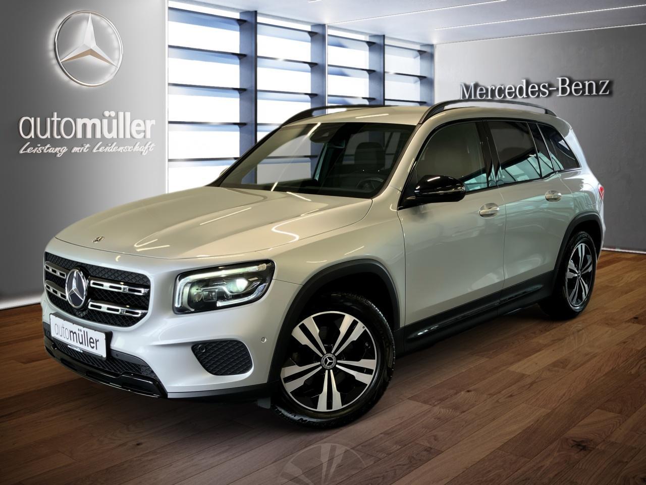 Mercedes-Benz GLB 200 Night Kamera Multibeam Fonds verstellb