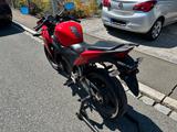 Honda CBR 125R - VON 81 BIS 125 CCM