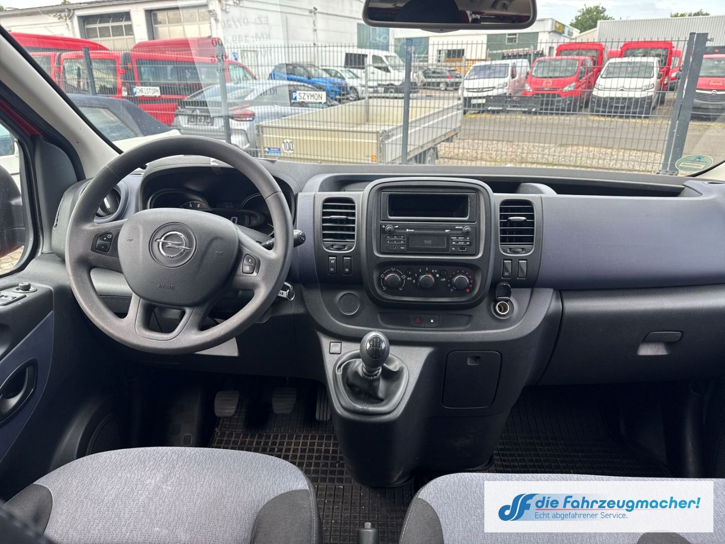 Fahrzeugabbildung Opel Vivaro B Kombi 9Si. L1H1 2,7t *8136 *EXPORT