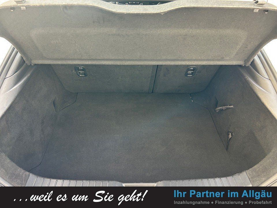 Fahrzeugabbildung Mazda 3 SKY-G 122 SELECTION 1HD NAV+LED+HUD+KAMERA+SHZ