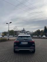 Mercedes-Benz GLA 180 DCT - - gebrauchte Mercedes-Benz GLA 180 aus dem Jahr 2020