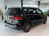 Volkswagen Touran Highline BMT|AUT|R-LINE|NAVI|LED|KAM|ACC - gebrauchte Vans in Köln
