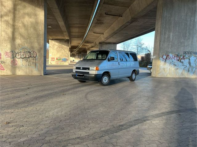 Volkswagen T4 2.5TDI kein Vito Viano