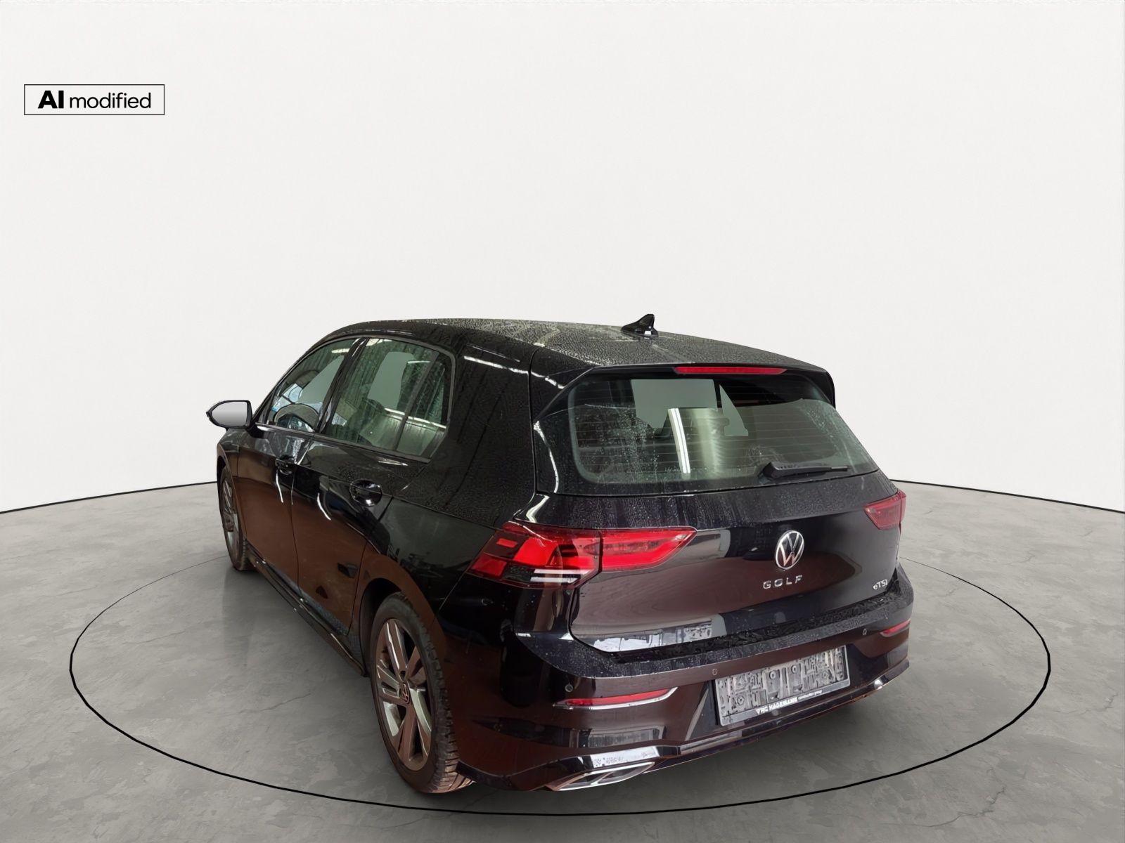 Volkswagen Golf VIII 1.5 eTSI R-Line LED+PDC+SitzH+Navi+App, миниатюра 27