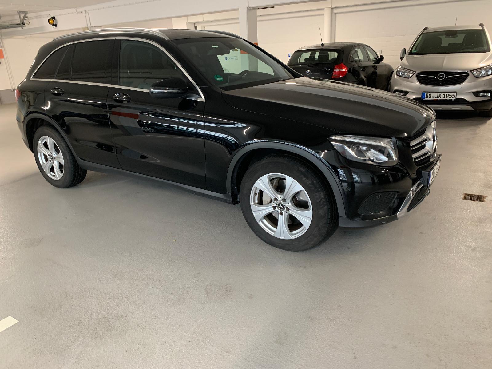 Mercedes-Benz GLC 250 d 4Matic AMG LINE INT. m. LED/LEDER/NA.