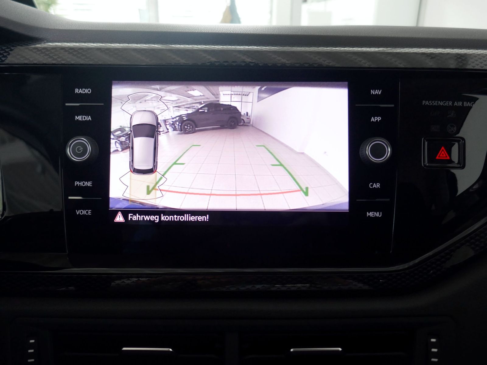 Fahrzeugabbildung Volkswagen Polo Life 1.0 MPI | LED RFK GRA Navi