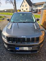 Jeep Compass 1.4 MultiAir 103kW Sport Sport - gebrauchte Jeep Compass aus dem Jahr 2017