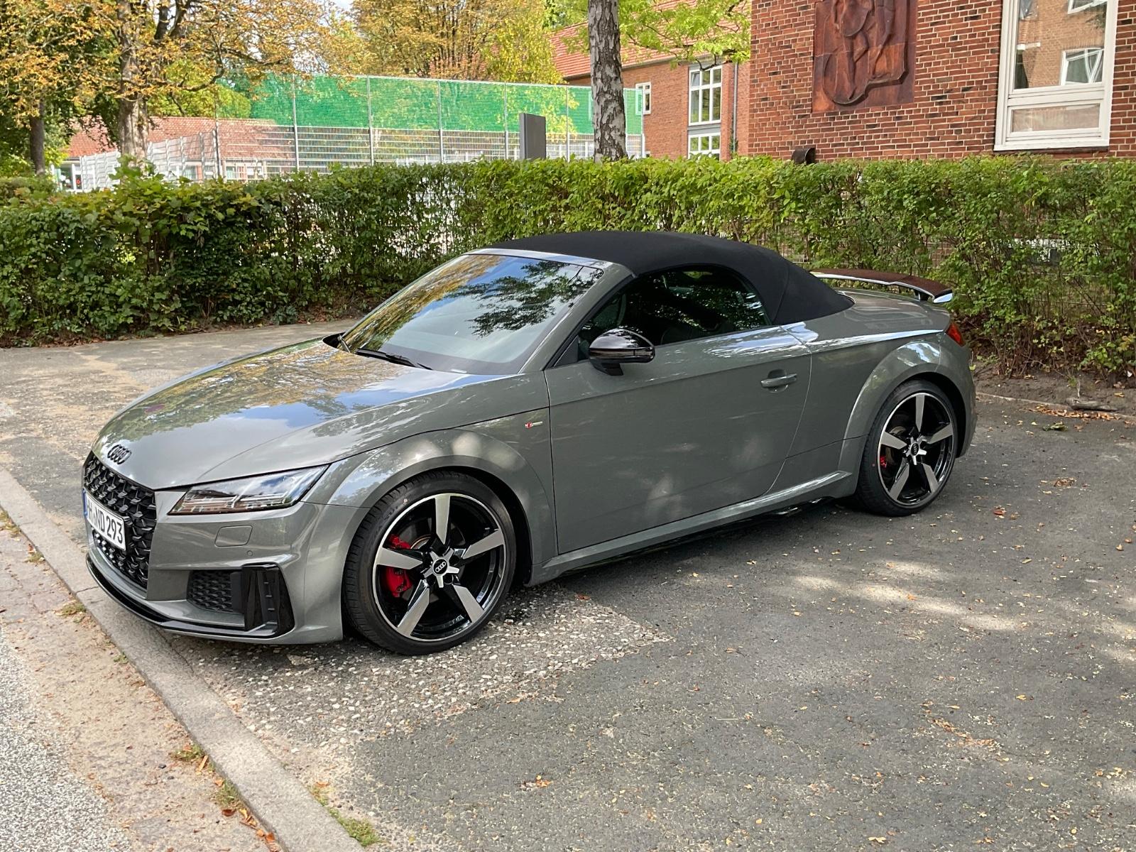 Audi TT 40 TFSI S tronic Roadster S-Line Competition