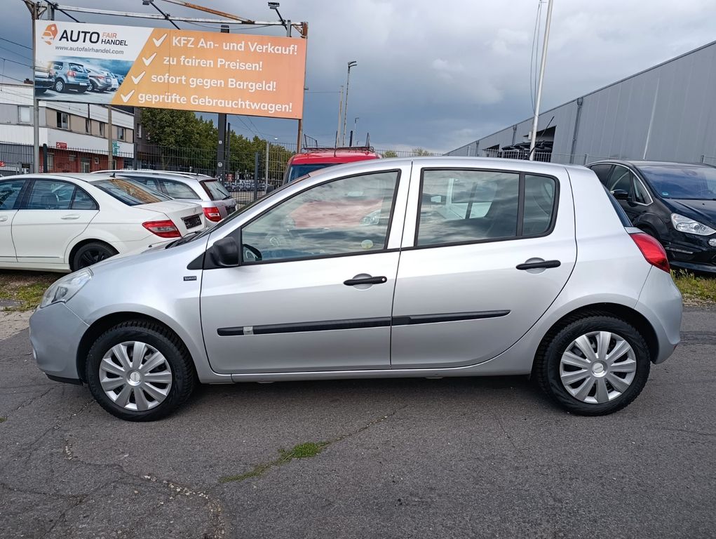 Renault Clio III YAHOO!*KLIMA*AHK*EURO5*VIELE NEUTEILE*