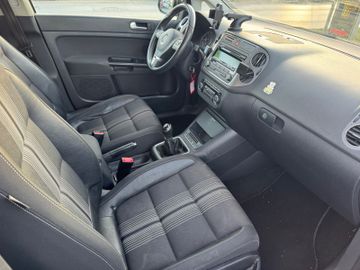 Volkswagen Golf - 9