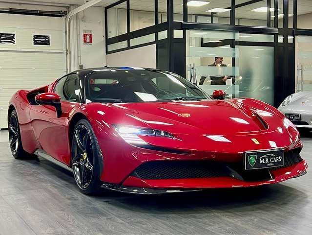 Ferrari SF90 Stradale 4.0 | iva esposta | carbon