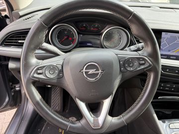 Opel Insignia - 8