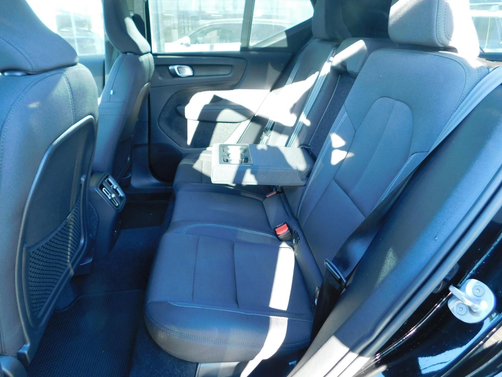 Fahrzeugabbildung Volvo XC40 Recharge single Motor Ultimate