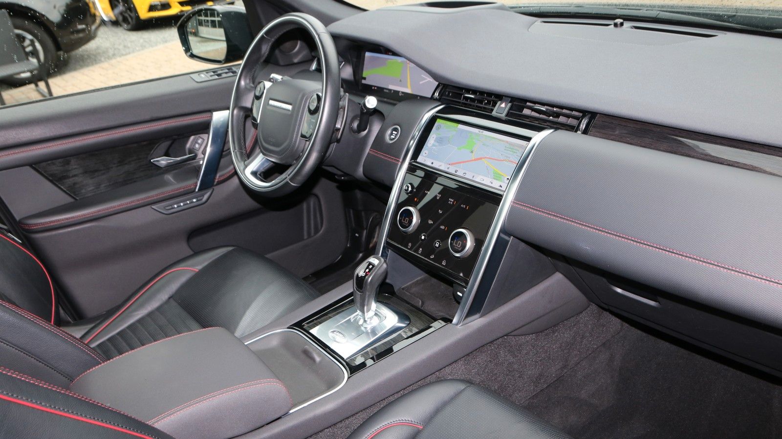 Land Rover DISCOVERY SPORT D180 R-DYNAMIC SE AWD PANO VIRT foto 5