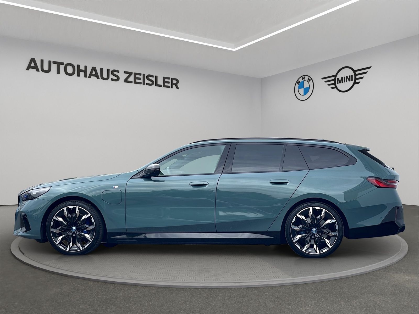 BMW 530e xDrive Touring G61 °M SPORTPAKET PRO° 1 foto 4