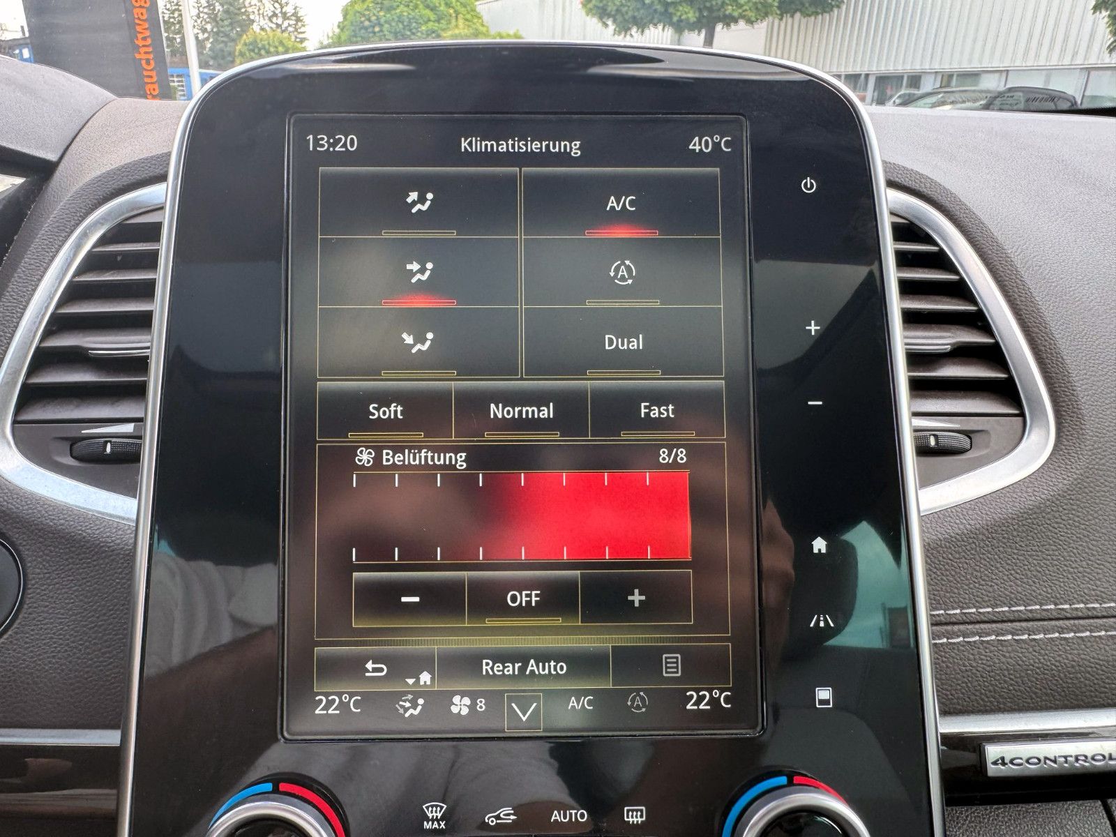 Fahrzeugabbildung Renault Espace V Initiale Paris 2.0 dCi LED ACC KAM AHK