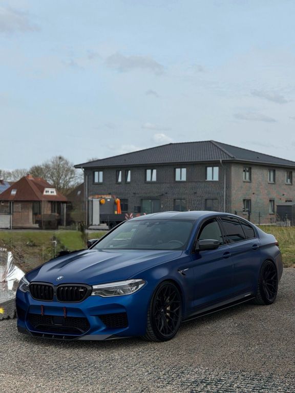 Image of BMW M5