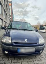 Renault Reanult Clio 1.6 16V Klima/Automatik - Renault Clio mit Benzin-Antrieb: Kleinwagen, Automatik, 1.6