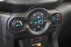 Fahrzeugabbildung Ford EcoSport 1.5 TDCI TREND LED/KLIMA/SH/PDC/BI-COLO
