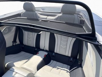 BMW 840 - 12