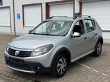Dacia Sandero Stepway KLIMA 2HAND/TÜV NEU - Dacia Sandero Stepway mit Diesel-Antrieb