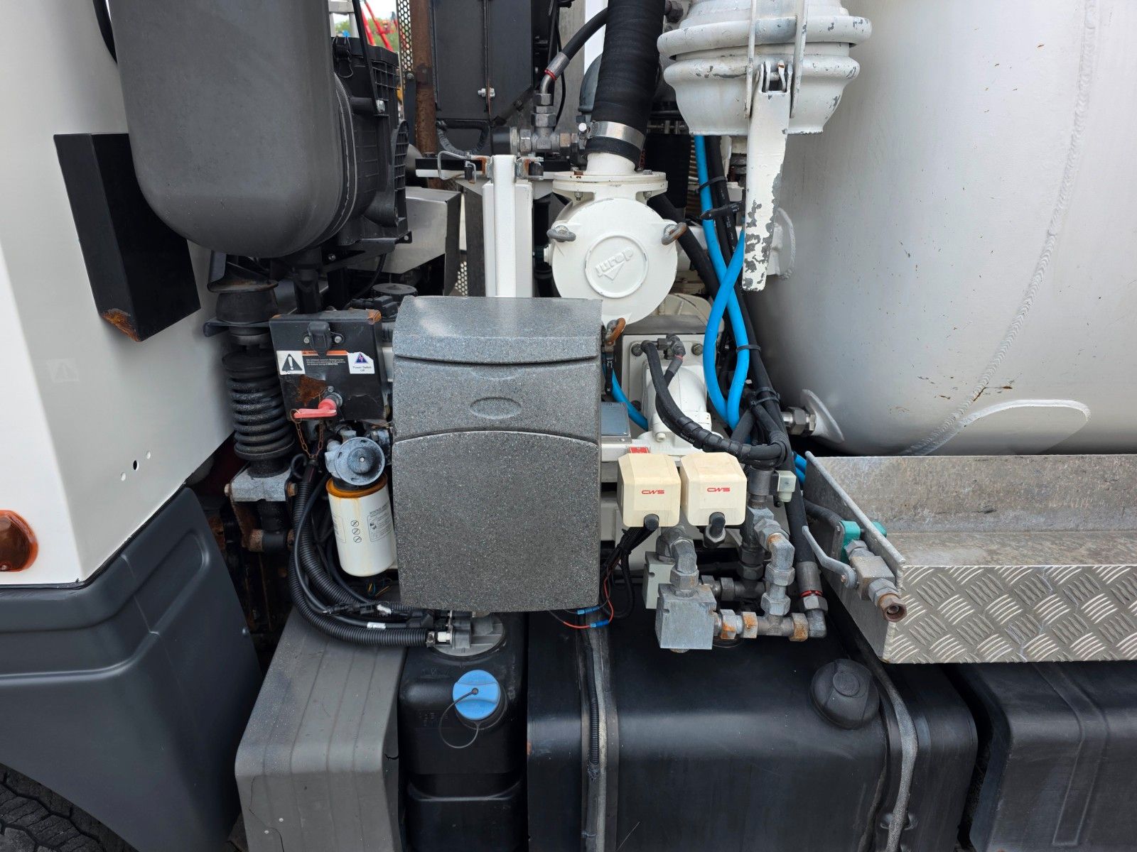 Fahrzeugabbildung Andere Aebi  Schmidt MT 750 Reinex 3m³ AHK