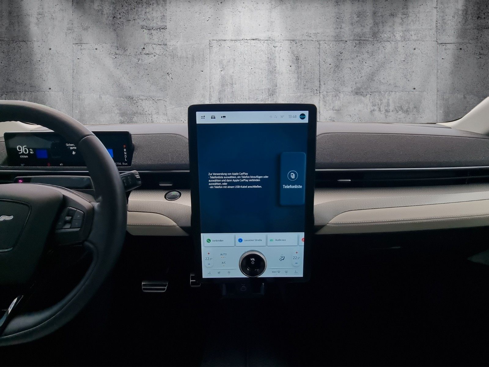 Fahrzeugabbildung Ford Mustang Mach-E White Edition AWD