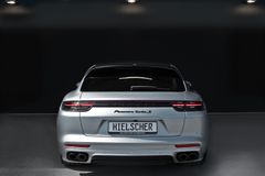 PORSCHE Panamera Turbo S E-Hybrid Sport Turismo - VOLL