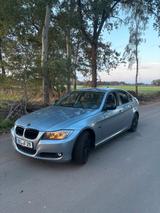 BMW Bmw e90 320i - BMW 320: 320i E90