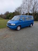 Volkswagen T4 Caravelle 2,5-l-Diesel TDI 75kW Standard - Volkswagen aus 1999: Caravelle