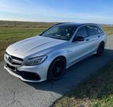 Mercedes-Benz C 63 S AMG - Mercedes-Benz C 63 AMG: Privatanbieter