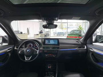 Fahrzeugabbildung BMW X1 xD20d xLine Stop&Go Kamera Panorama HUD HiFi