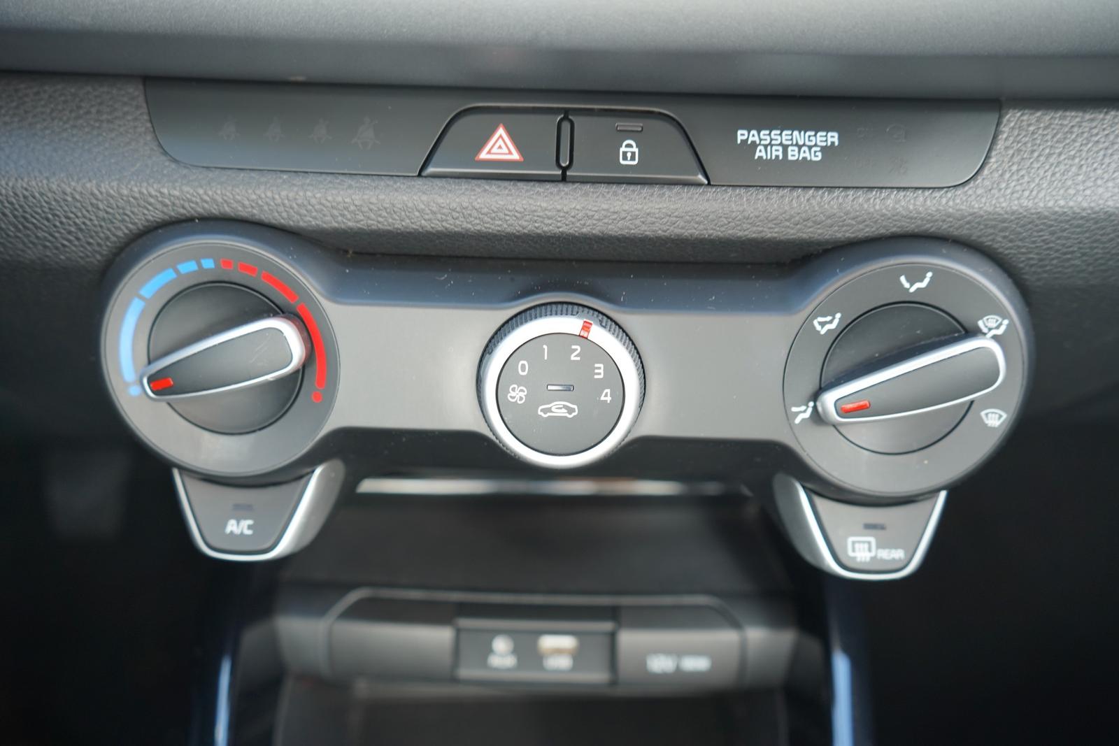 Kia Rio 1.2 Edition 7 Klima Sitzheizung PDC Tempomat, миниатюра 16