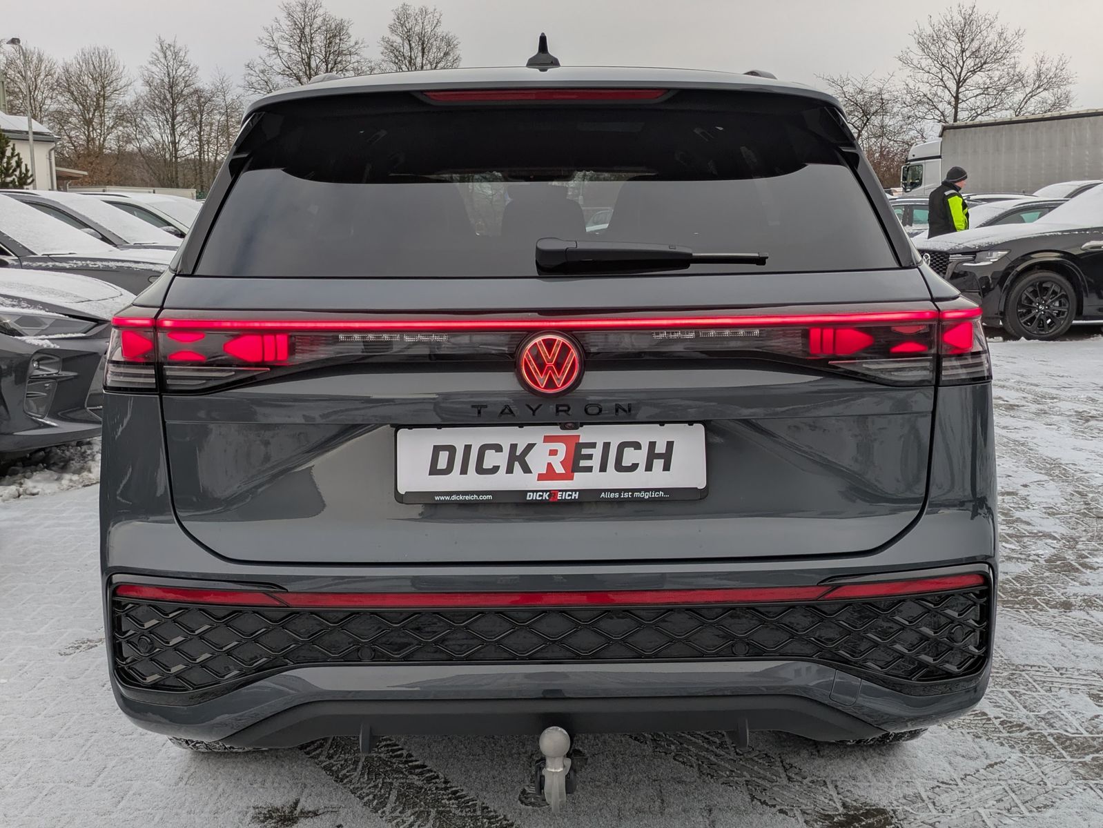 Fahrzeugabbildung Volkswagen Tayron 2.0 TDI 4M R-Line BLACK*7Si*MATRIX*PANO