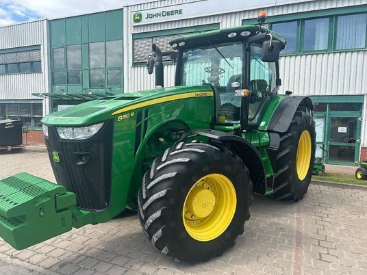 John Deere 8310R