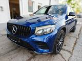 Mercedes-Benz GLC 350e 4Matic AMG Styling/ 360 Kamera/ Pano - Mercedes-Benz GLC 350 Plug-in Hybrid (PHEV) Gebrauchtwagen