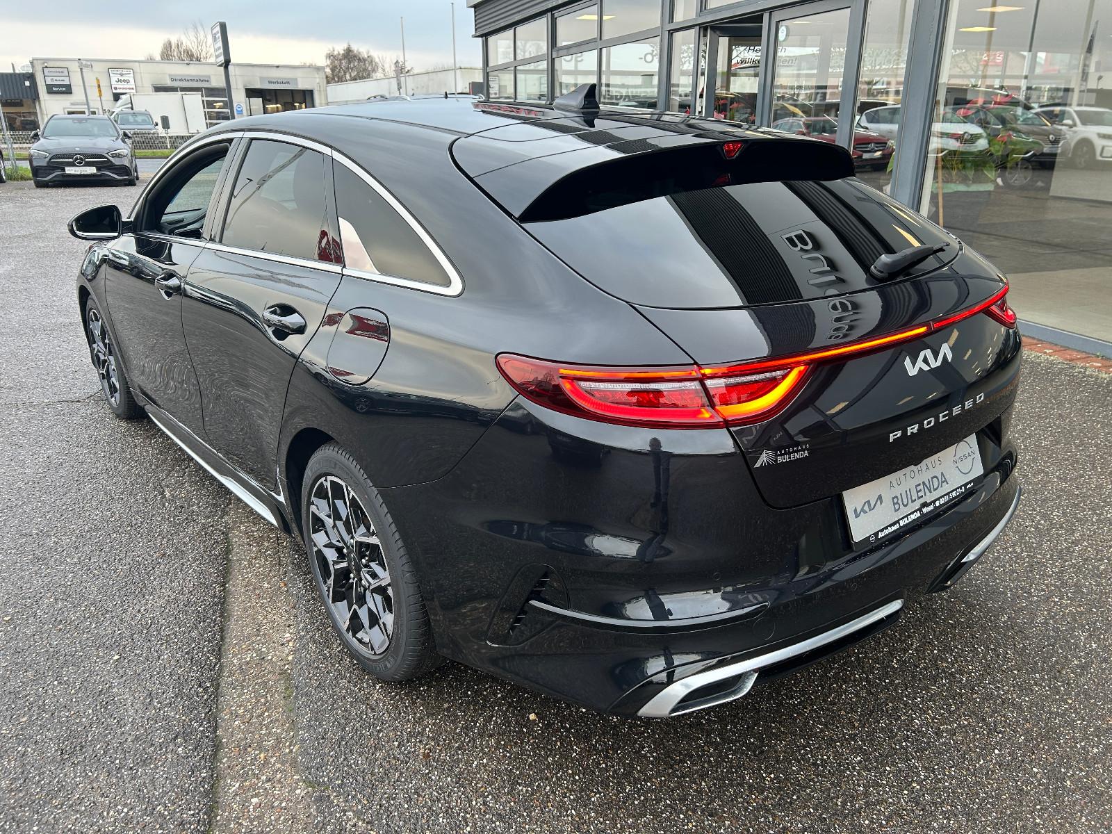 Kia PROCEED 1.5T 140 DCT GT-Line TEC LEDER