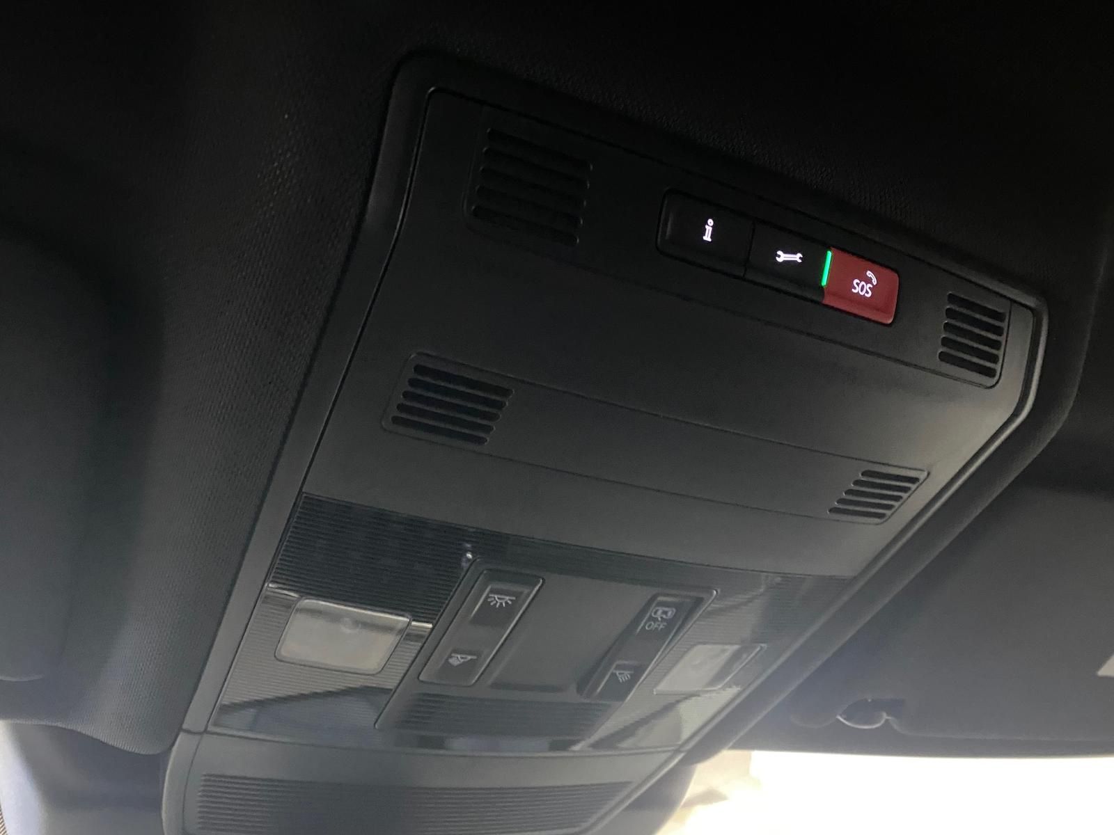 Fahrzeugabbildung Volkswagen T-Cross 1.0 TSI DSG R-Line BLACKSTYLE+MATRIX+AHK
