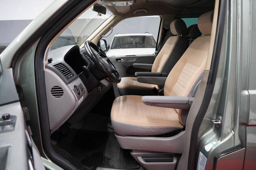 Volkswagen T5 California