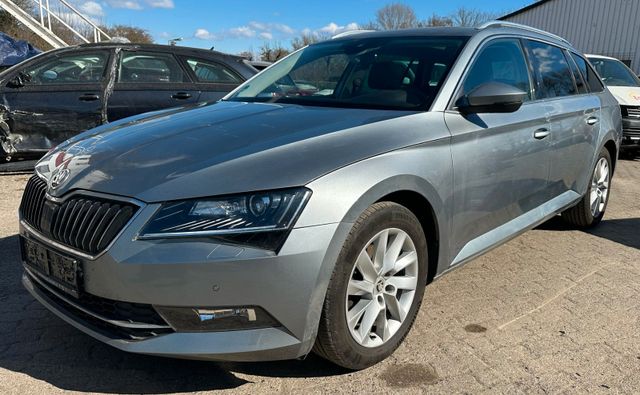 Skoda Superb Combi Style Memory Kamera Pano Ahk