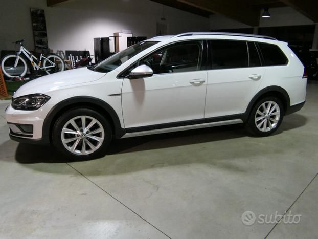 Volkswagen VOLKSWAGEN Golf Variant Alltrack 2.0 TDI 184CV D