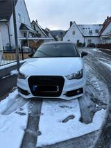 Audi A1 1.2 TFSI Attraction Sportback Admired sline - Audi A1: Sline