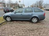 Skoda Verkaufe Skoda Octavia Baujahr 2006 Automatik - Skoda Octavia: 20v